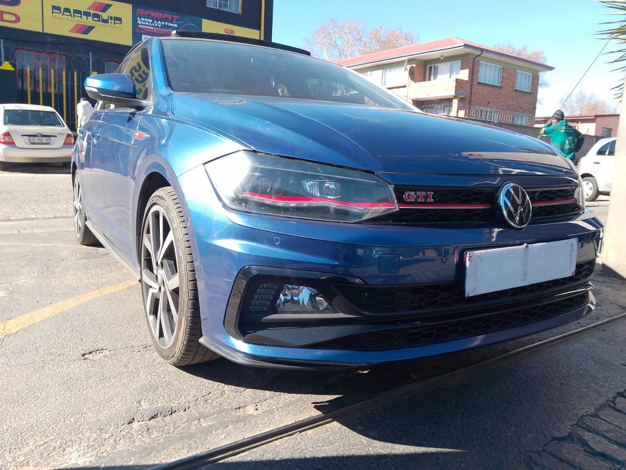 2018 Volkswagen Polo GTi Auto 2.0 DSG ComfortLine Sunroof Automatic 76,000km Ha