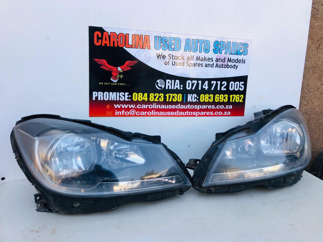 Mercedes Benz W204 C-Class facelift left and right side headlight (standard) - Private Seller Mercedes Benz W204 C-Class facelift left and right side headlight (standard) - Private Seller