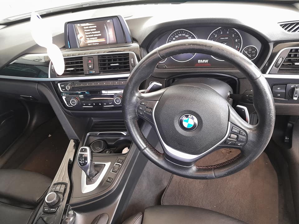 2015 BMW 320i SPORTLINE AUTOMATIC