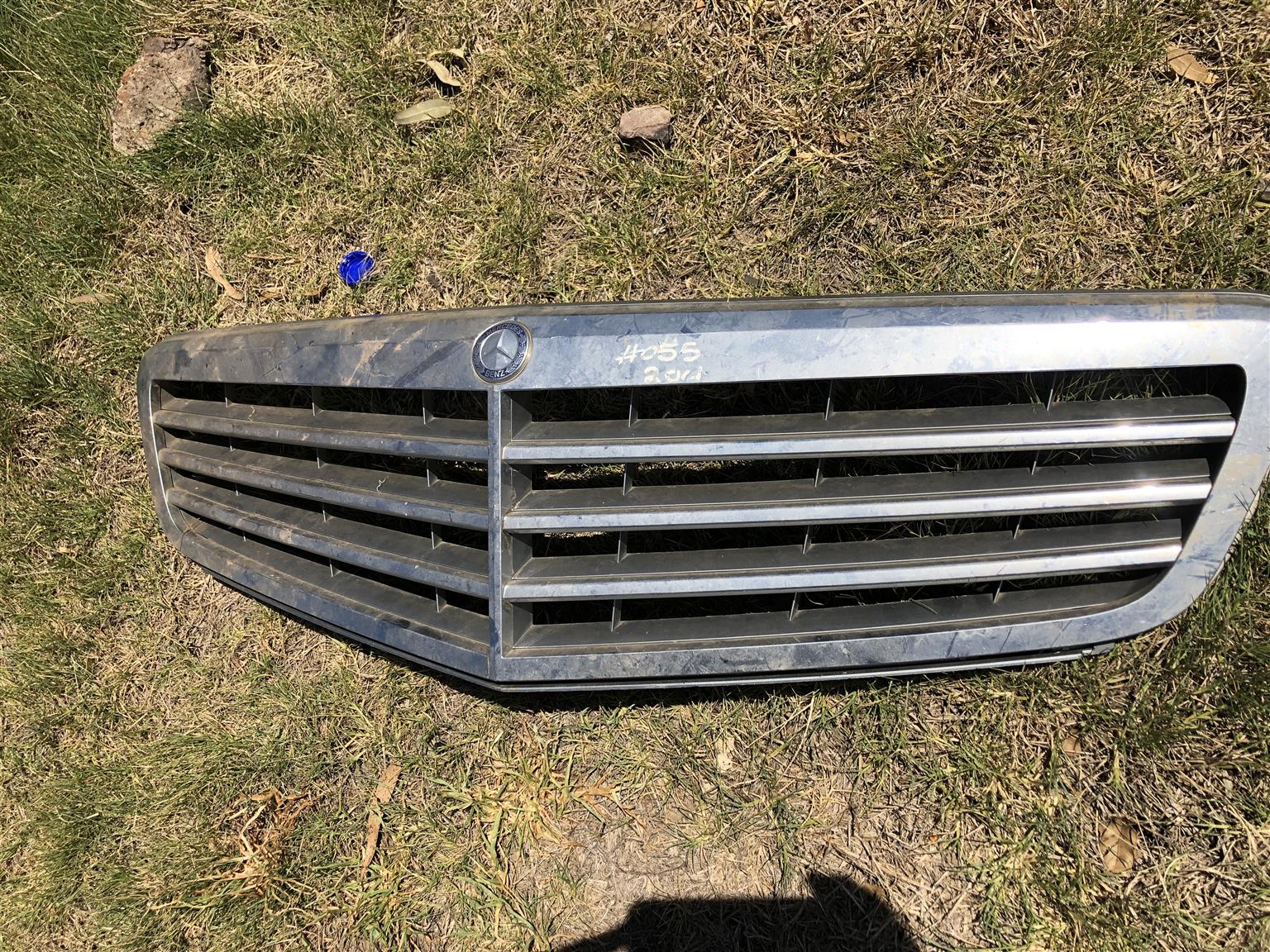Mercedes Benz w204 front grill - Private Seller Mercedes Benz w204 front grill - Private Seller