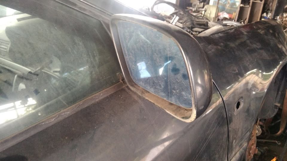 AUDI A4 B5 SIDE MIRROR  FOR SALE - Private Seller
