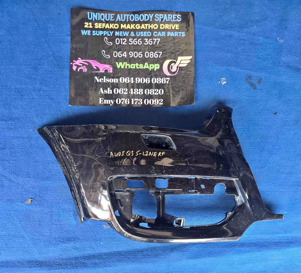 Audi Q3 Right Front Corner Bumper Audi Q3 Right Front Corner Bumper