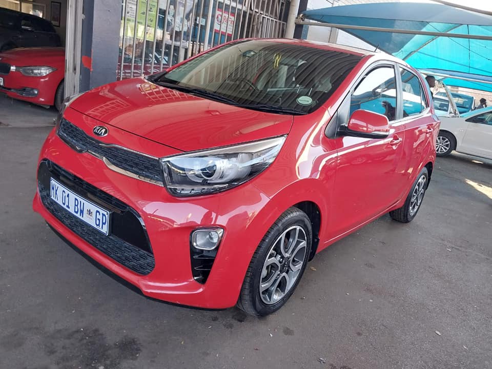 2017 KIA PICANTO SMART 1.2 89 000KM RED COLOR MANUEL PETROL