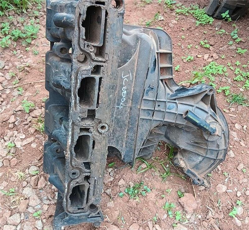 Second Hand Intake Manifold For Jeep Patriot, Jeep Compass, Dodge Caliber - Private Seller Second Hand Intake Manifold For Jeep Patriot, Jeep Compass, Dodge Caliber - Private Seller