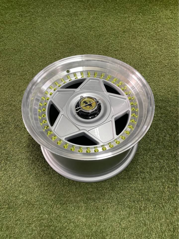 15 INCH FERRARI MODENA DESIGN RIM SET - Private Seller