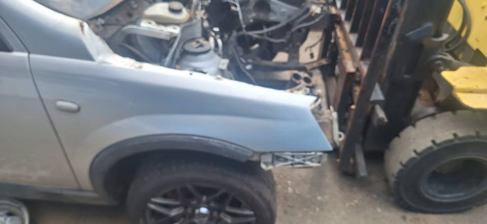 Opel corsa gamma syripping for spares - Private Seller Opel corsa gamma syripping for spares - Private Seller