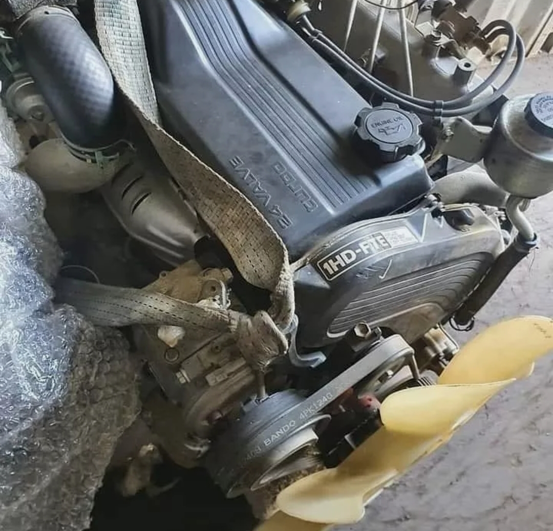 Toyota Land Cruiser 100 Series 1HD-FTE 24 Valve EFI Engine - Private Seller