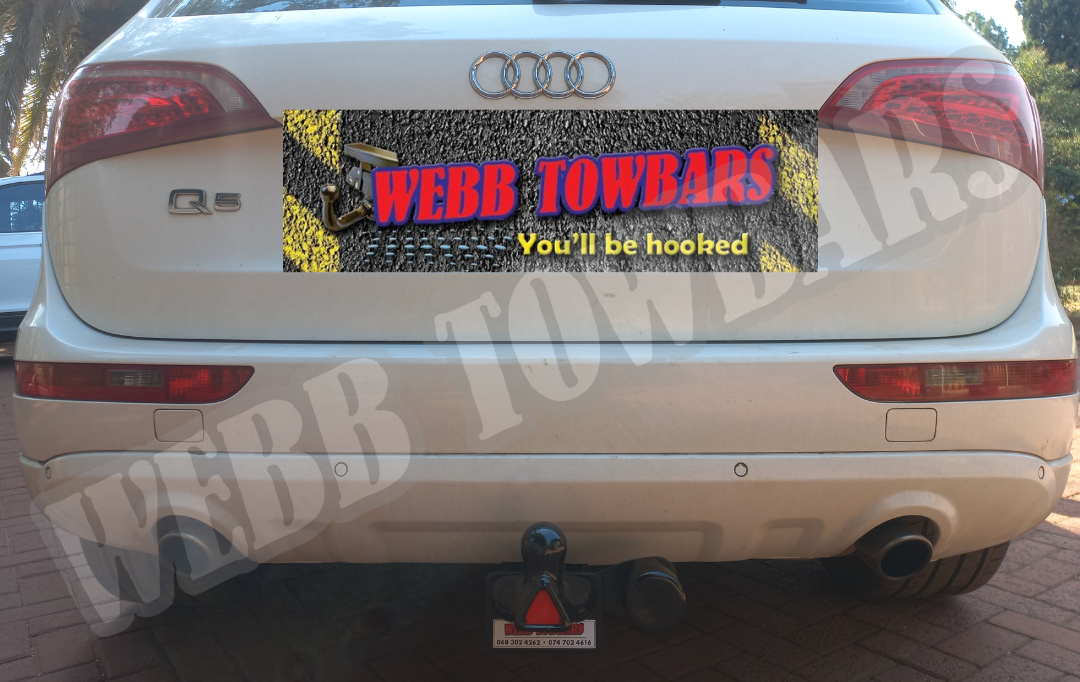 Audi Q5 Standard/Detachable Towbars - Private Seller Audi Q5 Standard/Detachable Towbars - Private Seller