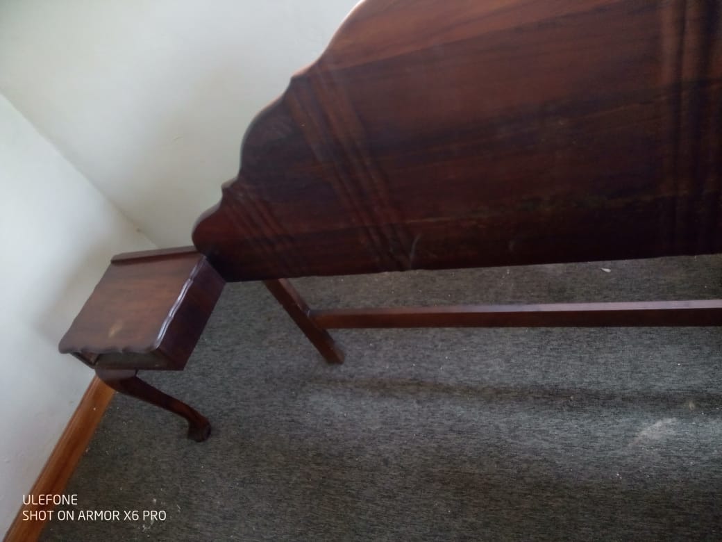Selling a Amfra bethlehem bedroom set