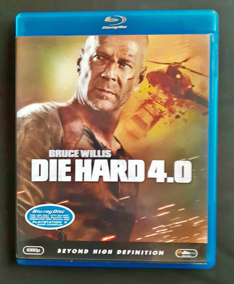 Die Hard 4.0 – Bruce Willis (Blu-ray) Die Hard 4.0 – Bruce Willis (Blu-ray)