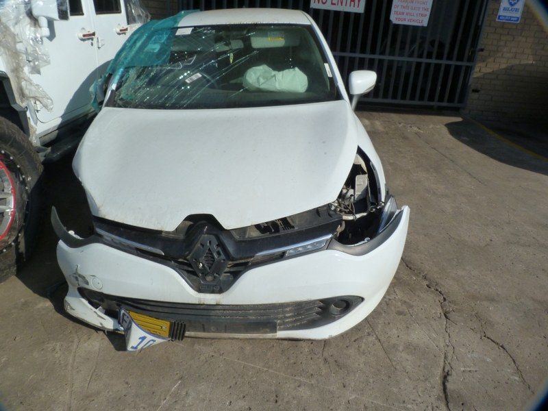 Renault Clio IV 900T Manual White - 2017 STRIPPING FOR SPARES - Private Seller Renault Clio IV 900T Manual White - 2017 STRIPPING FOR SPARES - Private Seller