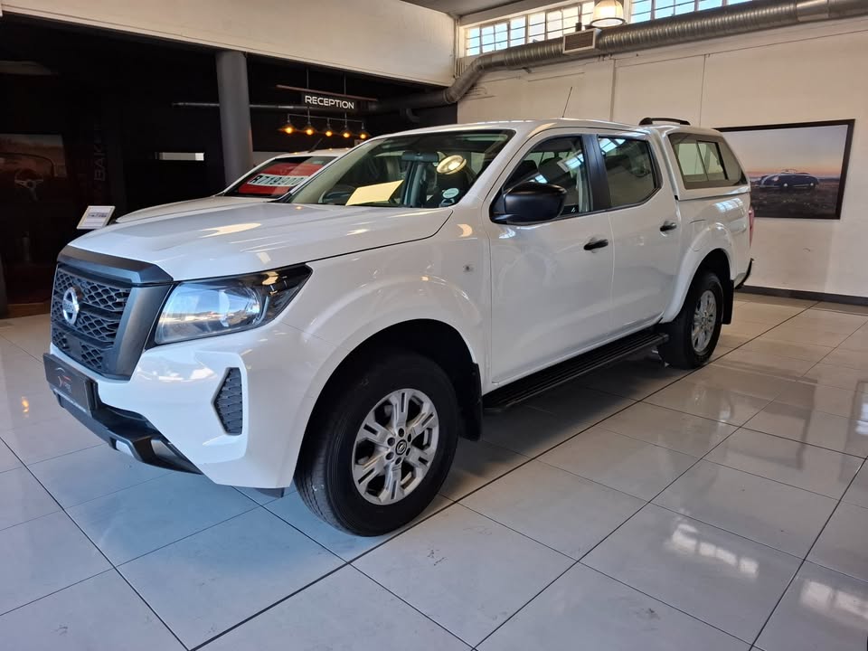 2023 Nissan Navara 2.5TDi SE Plus D/C