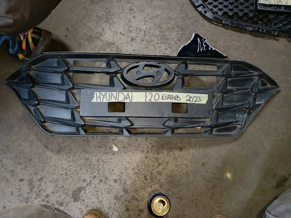 Hyundai i20 Grand front Grill 2023 - Private Seller Hyundai i20 Grand front Grill 2023 - Private Seller