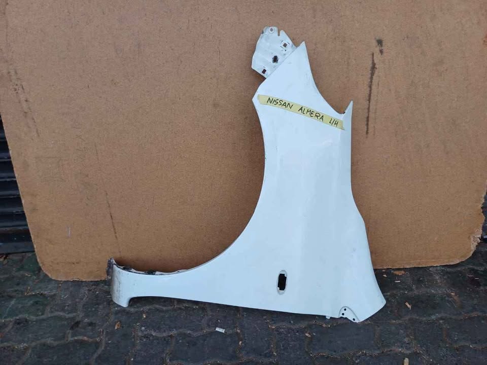 Nissan Almera fender left side with (indicator) - Private Seller Nissan Almera fender left side with (indicator) - Private Seller