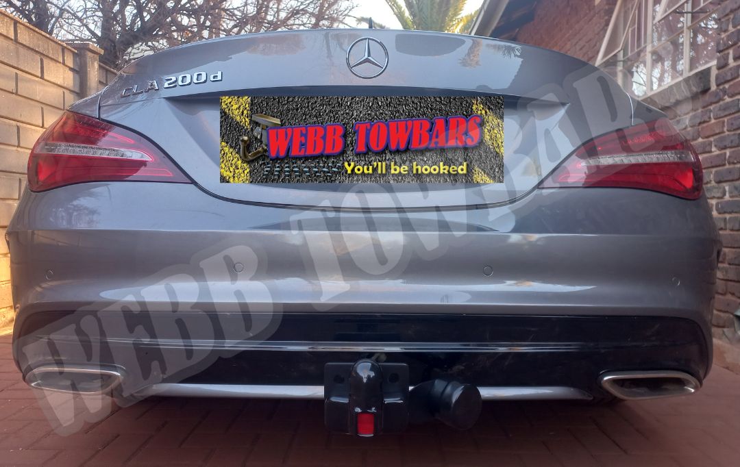 Mercedes Benz CLA200 Standard/Detachable Towbars - Private Seller