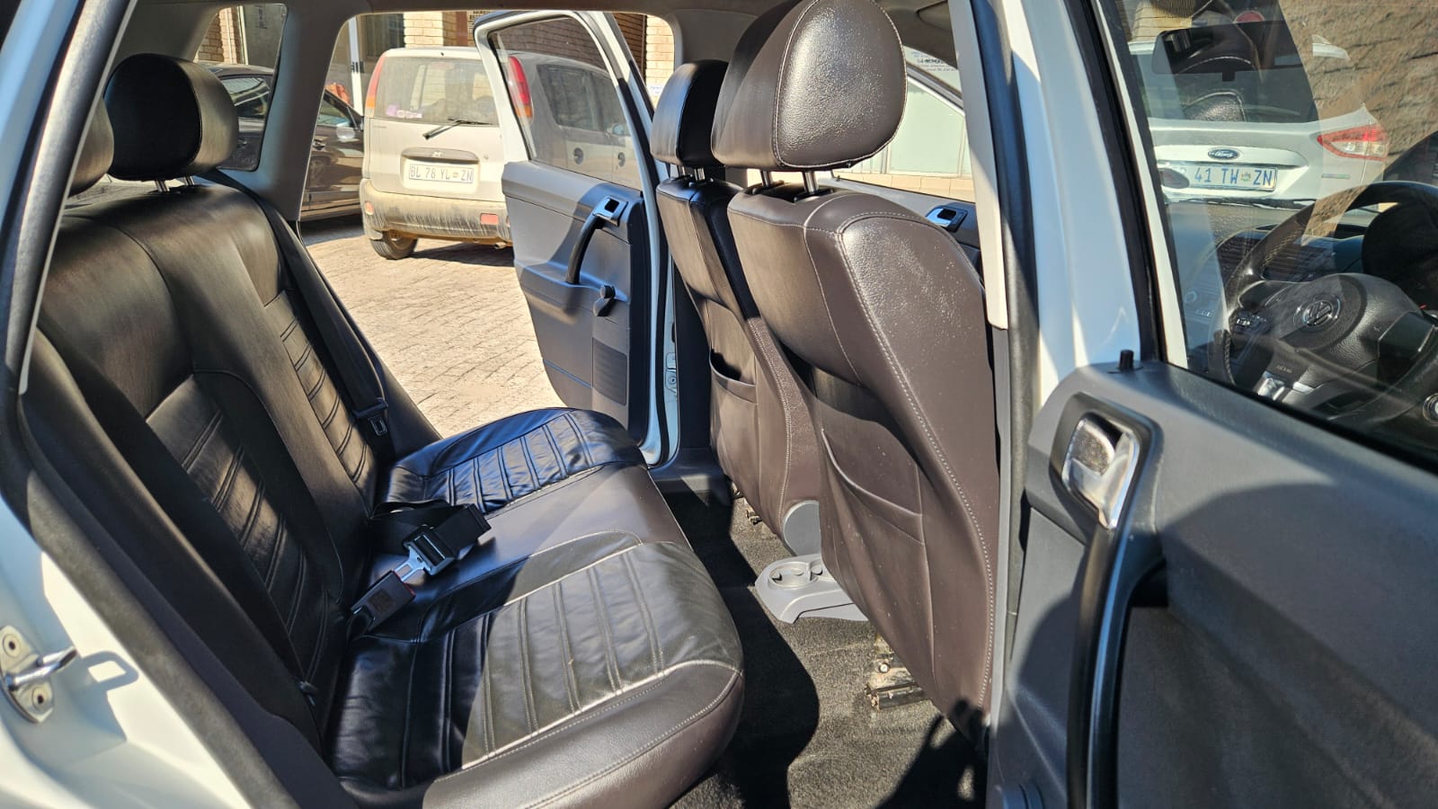 2016 Volkswagen Polo Vivo 1.4 Automatic 5-door.