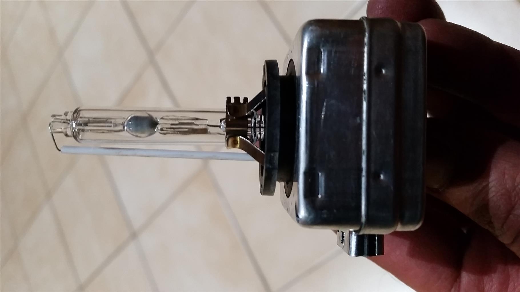 Xenon HID D1S 35W bulb for headlight Xenon HID D1S 35W bulb for headlight