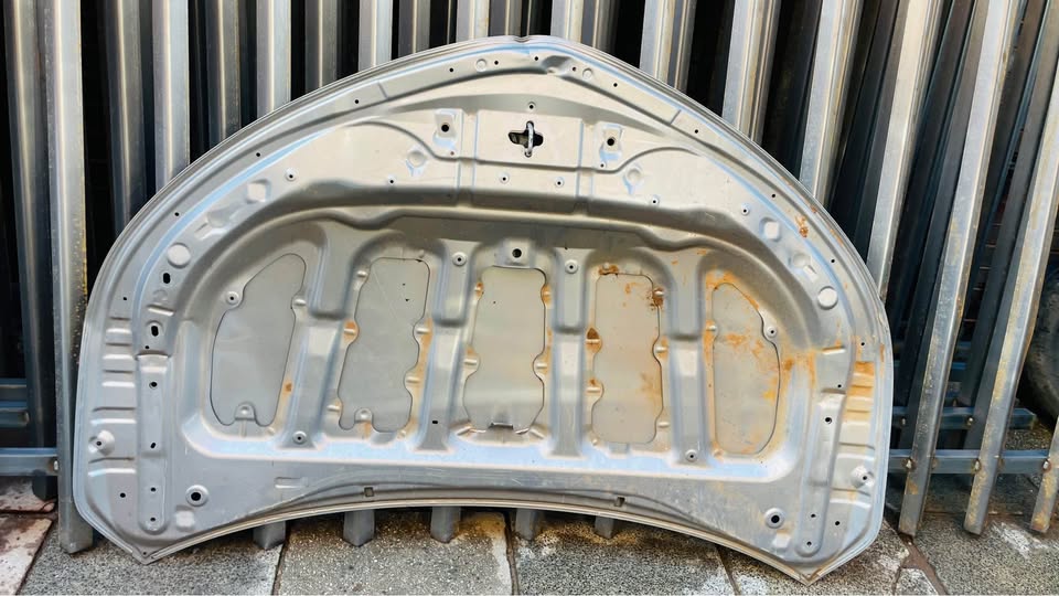 Toyota Corolla bonnet 2015/22 - Private Seller Toyota Corolla bonnet 2015/22 - Private Seller