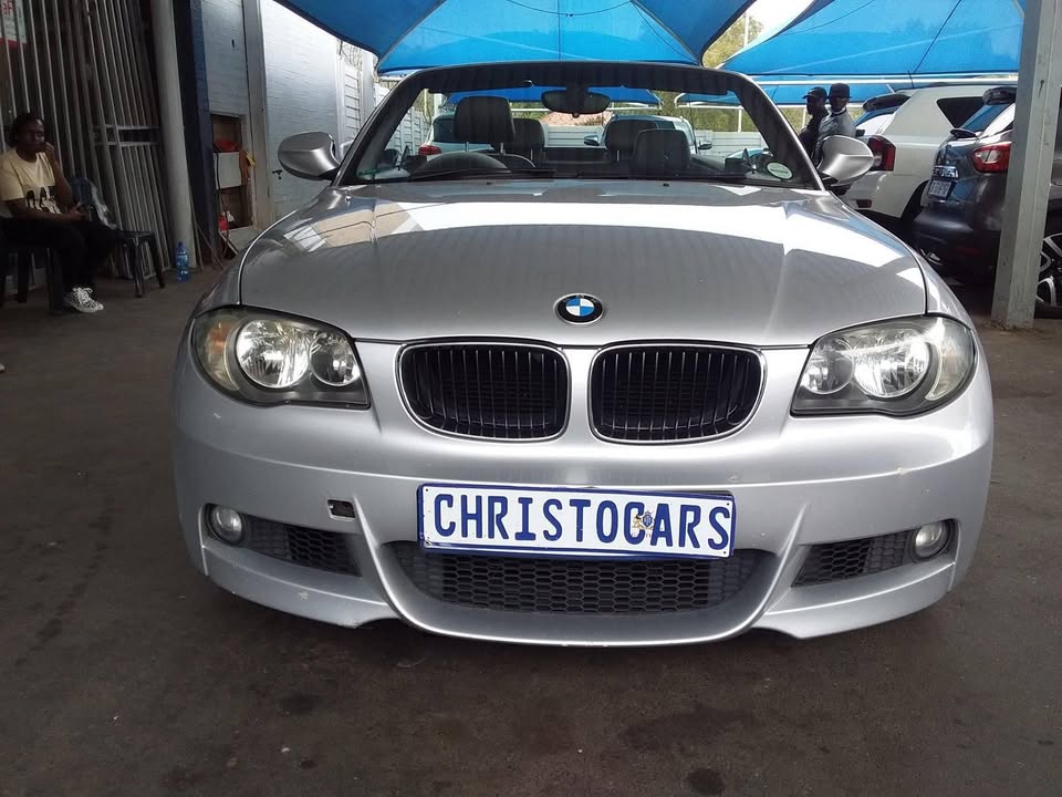 2010 model BMW 120i convertible