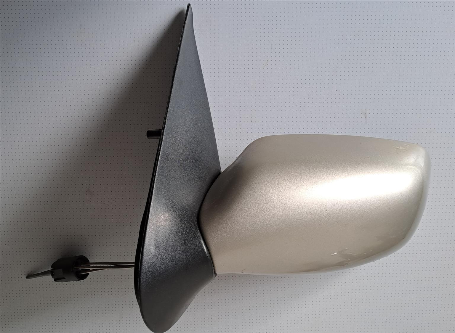 Ford Ikon,Rocam,Bantam, Fiesta,Escort (Manual) (2003 – 2018)  Left Hand Side Sid - Private Seller