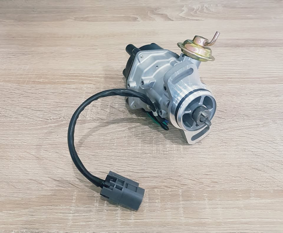 NISSAN SENTRA GA16 CARB DISTRIBUTOR AND VACUUM - Private Seller