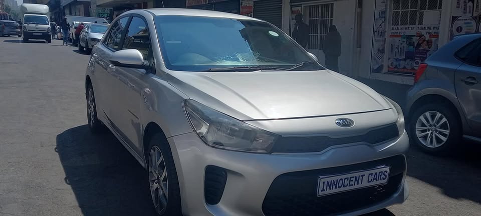 2017 KIA RIO 1.4 TEC MANUAL TRANSMISSION, SILVER COLOUR, 73000KM