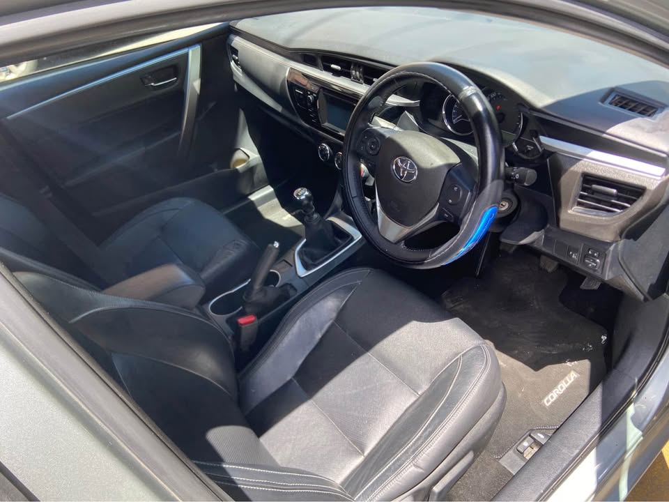 2015 Toyota Corolla prestige 1.6