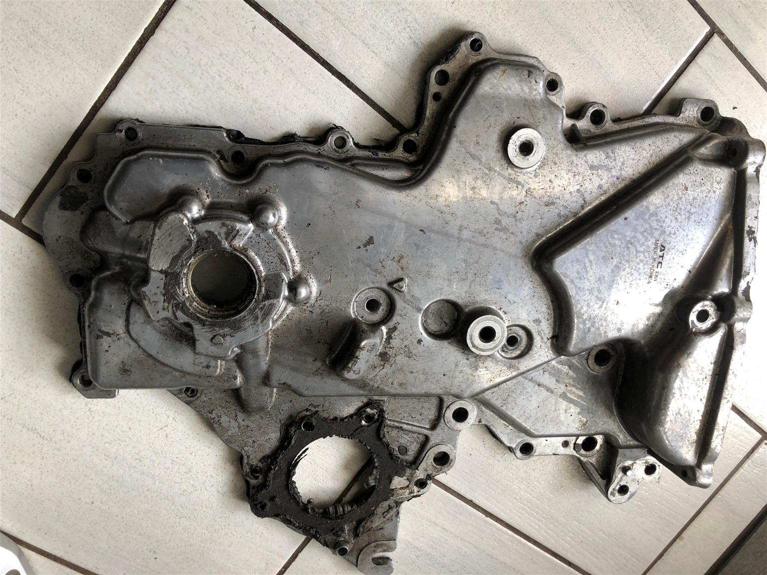 Hyundai I20 G4FA Oil Pump & Timing Cover - Private Seller