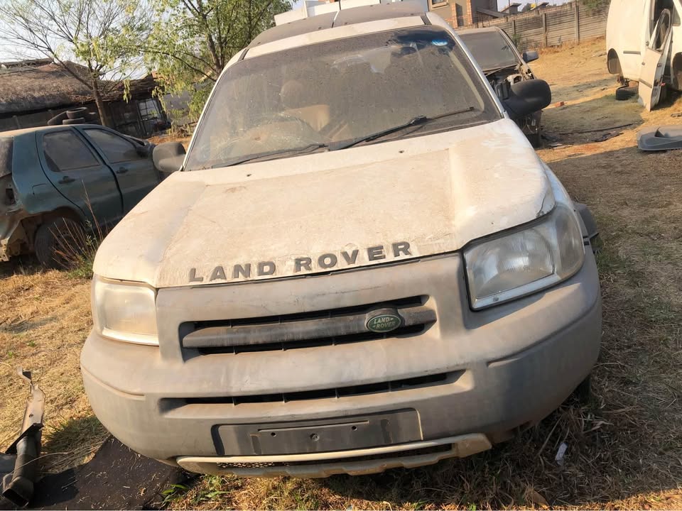 Land Rover FreeLander stripping for parts - Private Seller