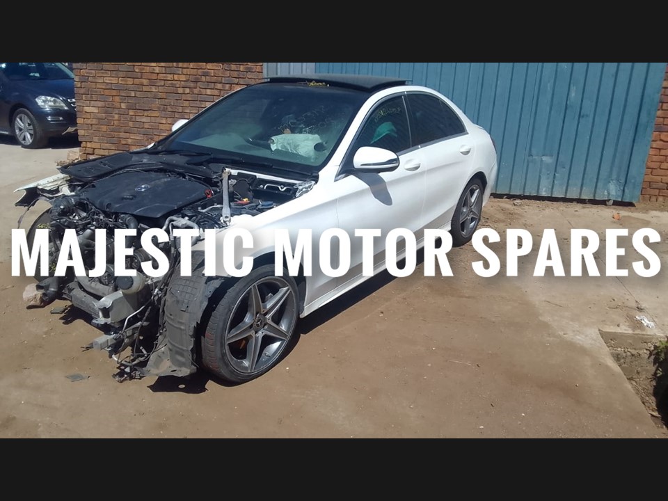 2015 Mercedes Benz C220 diesel parts spares used for sale White - Private Seller 2015 Mercedes Benz C220 diesel parts spares used for sale White - Private Seller