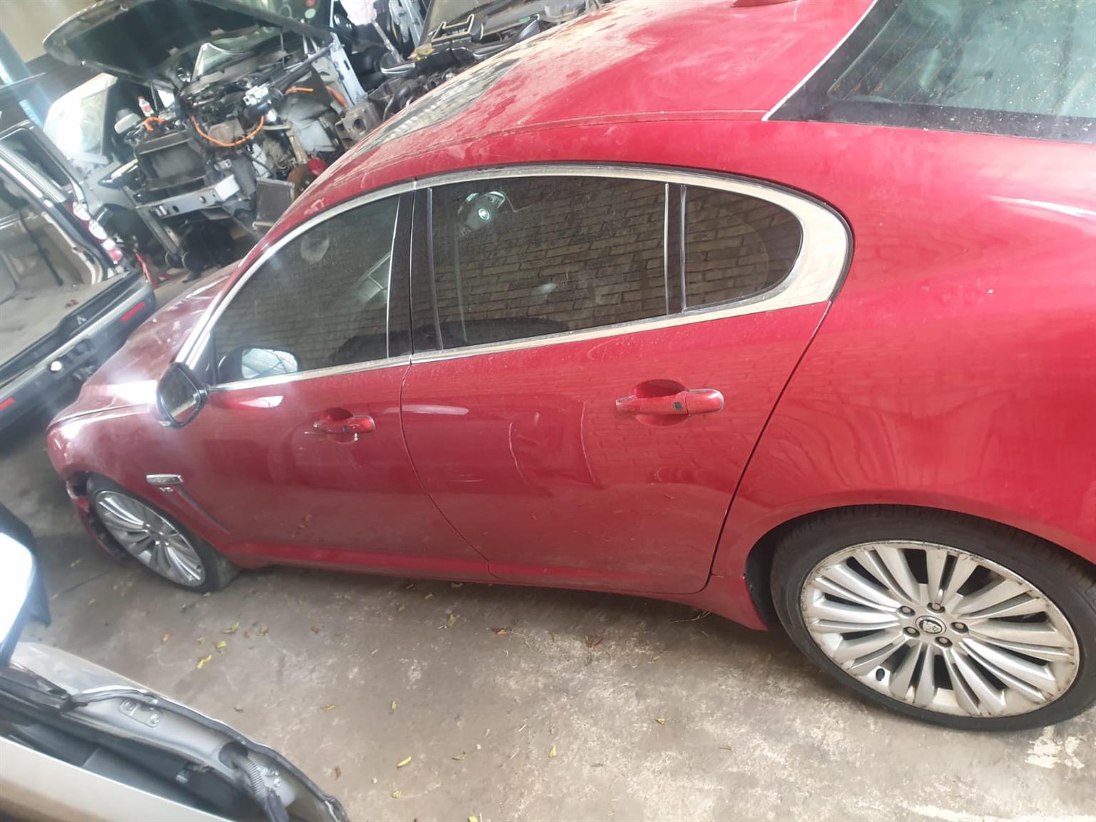 2014 Jaguar XF 3.0l V6 S/C Stripping for Spares