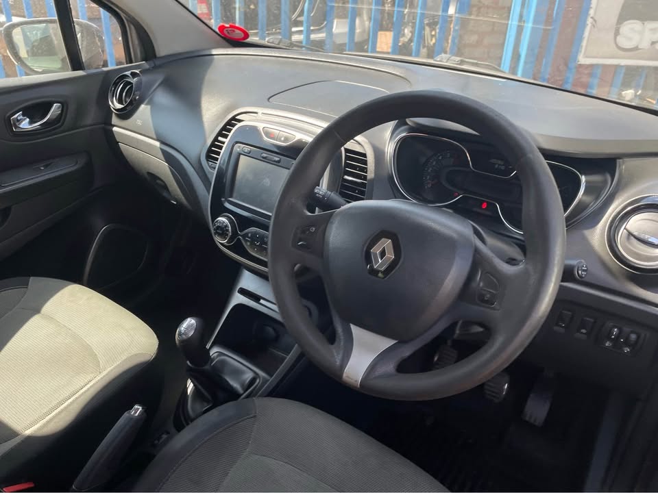 2016 RENAULT CAPTUR FOR SALE - Private Seller 2016 RENAULT CAPTUR FOR SALE - Private Seller