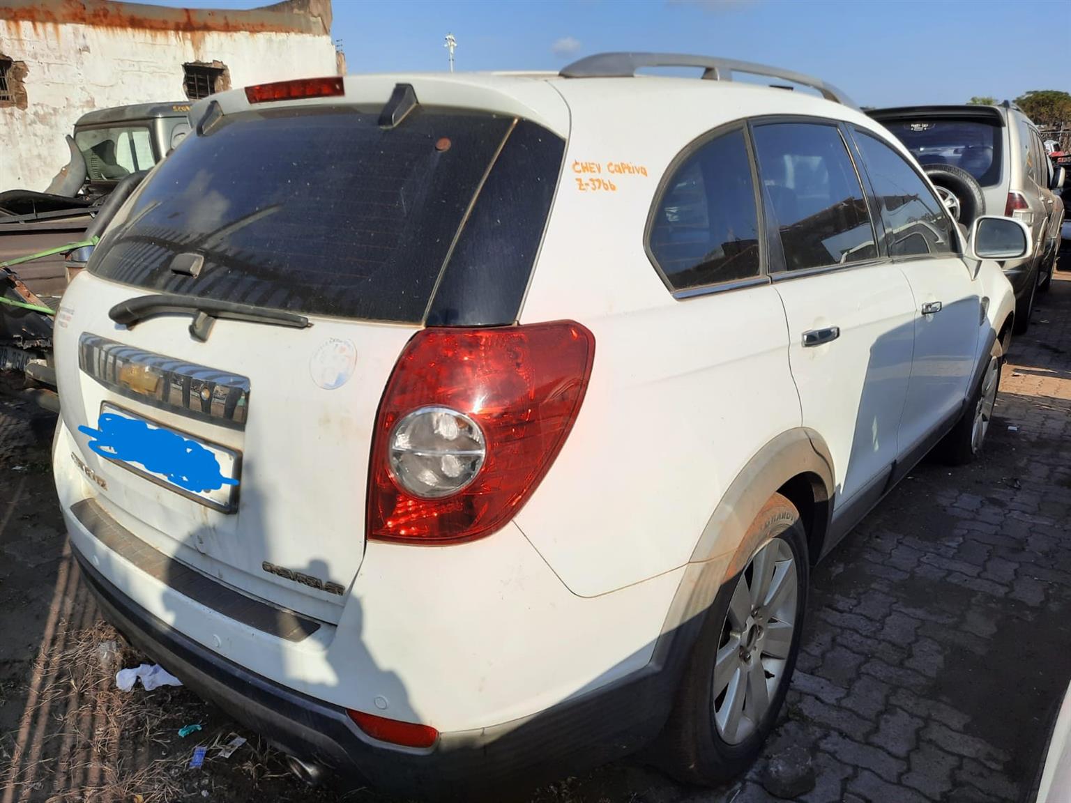 2010 Chev Captiva 2.4 - Stripping for Spares