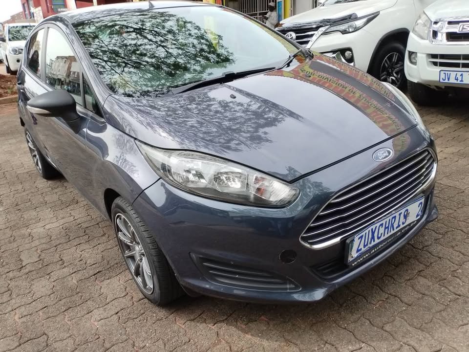 2014 FORD FIESTA 1.4  MANUAL PETROL GREY COLOUR CLOTH SEATS SPAREKEY CODE2 JOSEPH