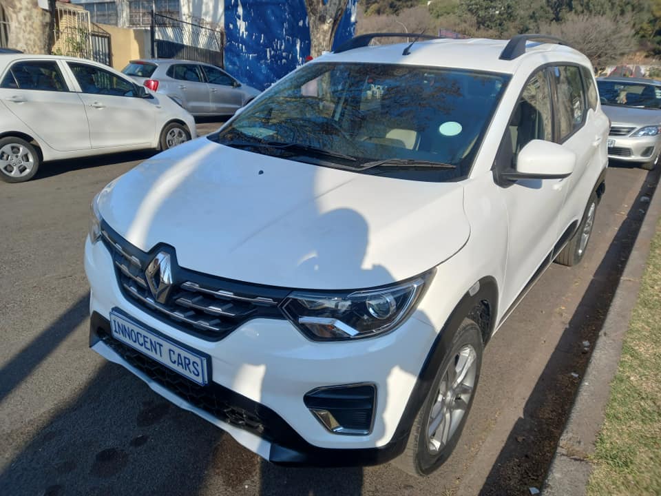 2024 RENUALT TRIBER 1.0 ENGINE PETROL, AUTOMATIC, WHITE COLOR, MILEAGE