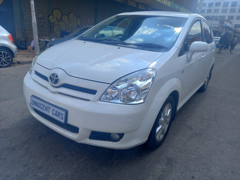 2008 TOYOTA VERSO 1.6 PETROL, MANUAL TRANSMISSION, WHITE COLOUR, MILEAGE PETROL109000KM