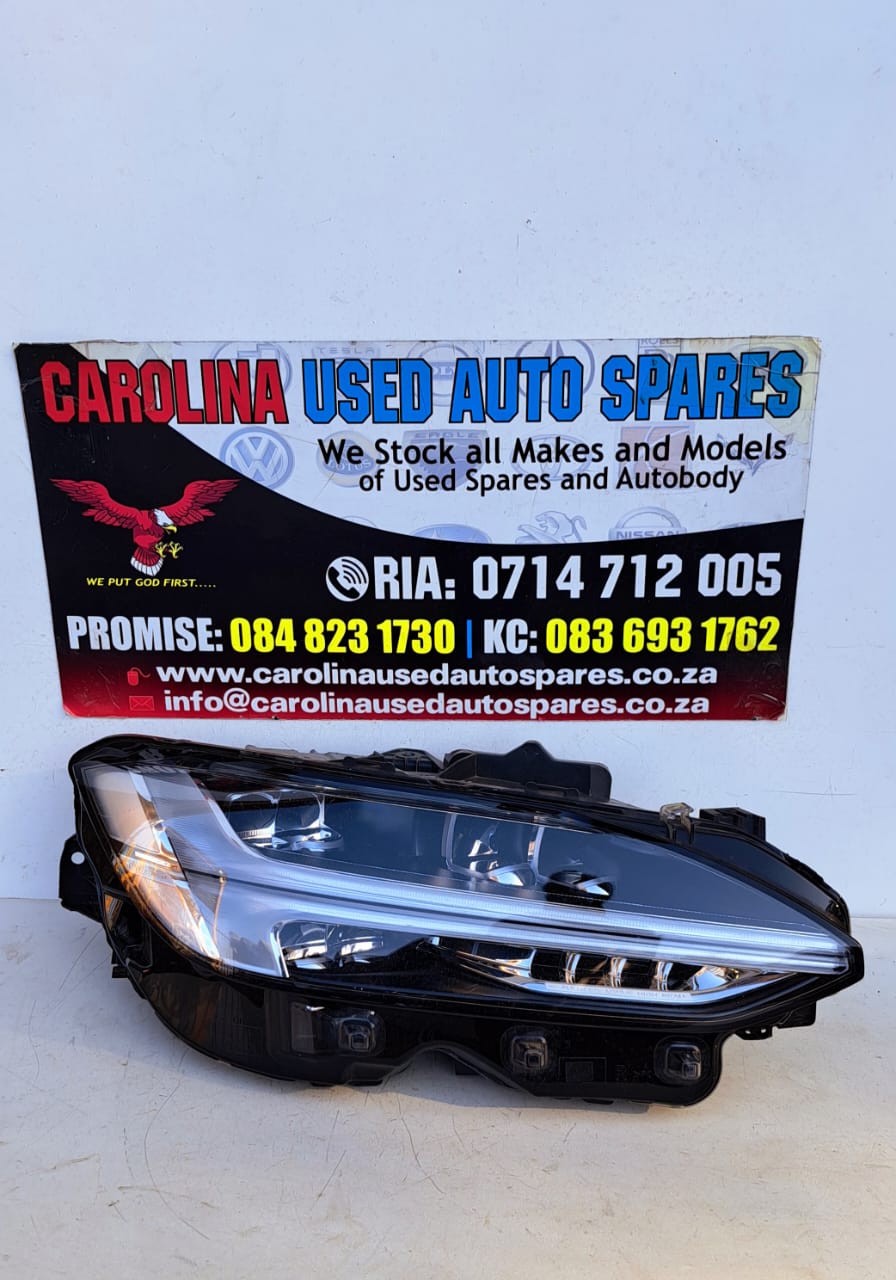 Volvo V90 S90 right side (Full LED high beam) headlight - Private Seller Volvo V90 S90 right side (Full LED high beam) headlight - Private Seller