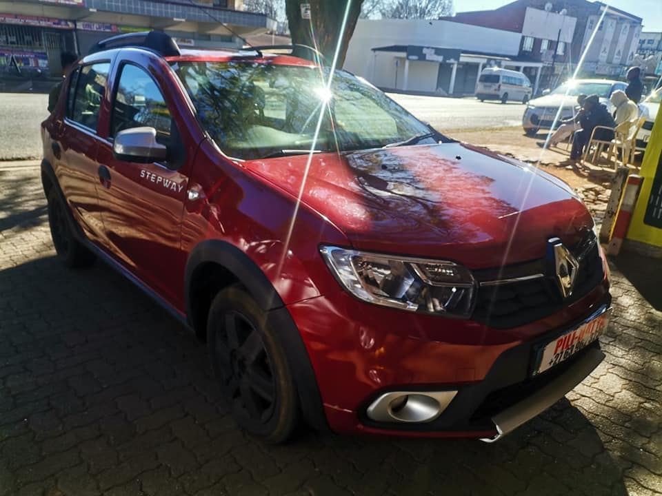 Used Renault Sandero Stepway 66kW turbo - Private Seller
