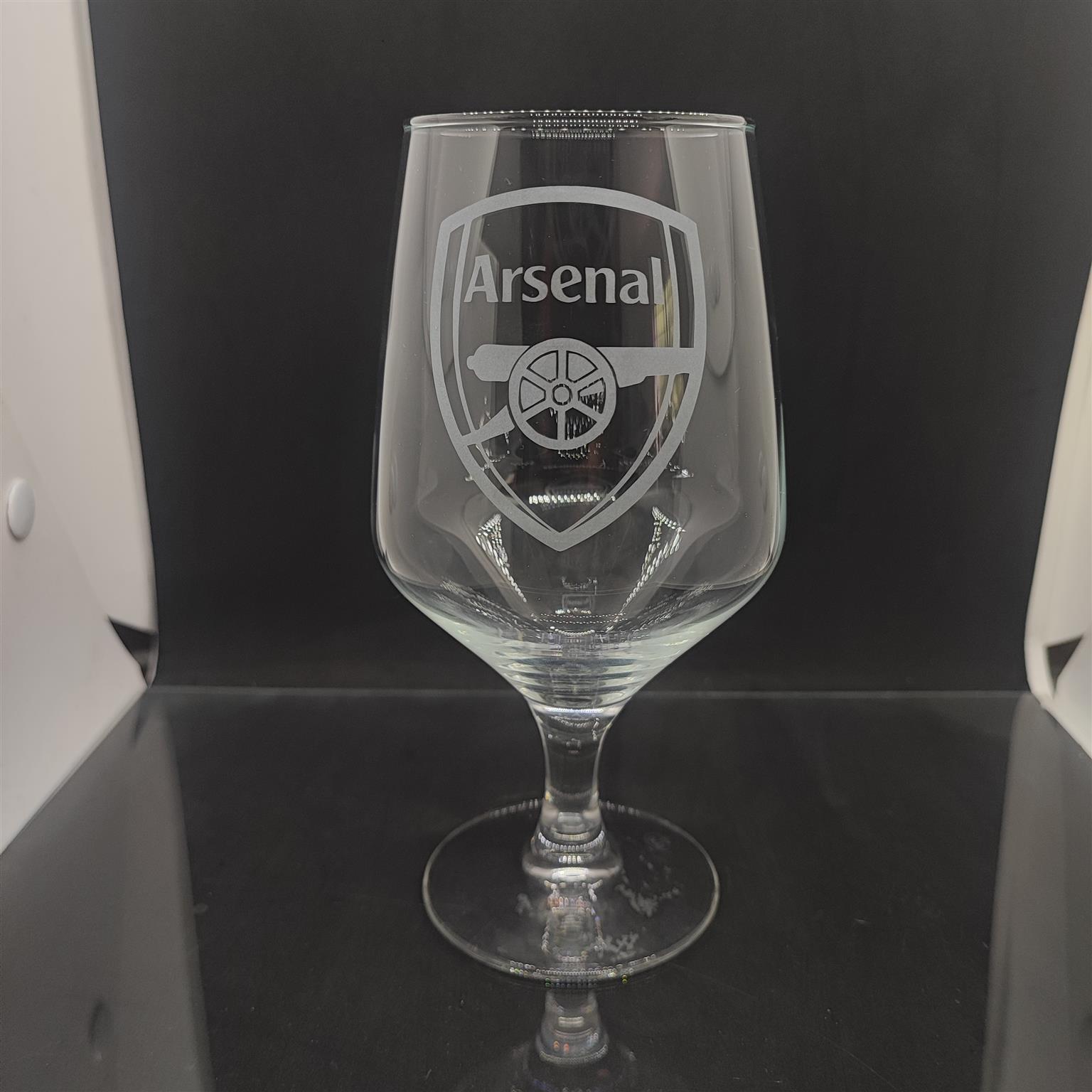 Custom sandblasting on glassware