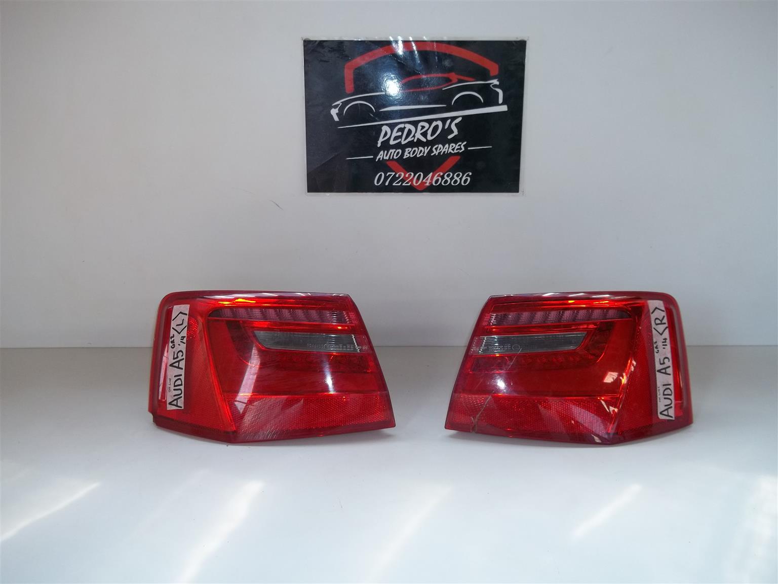 Audi A5 (2014) tail lights (right & left, sold as a set) - Private Seller Audi A5 (2014) tail lights (right & left, sold as a set) - Private Seller
