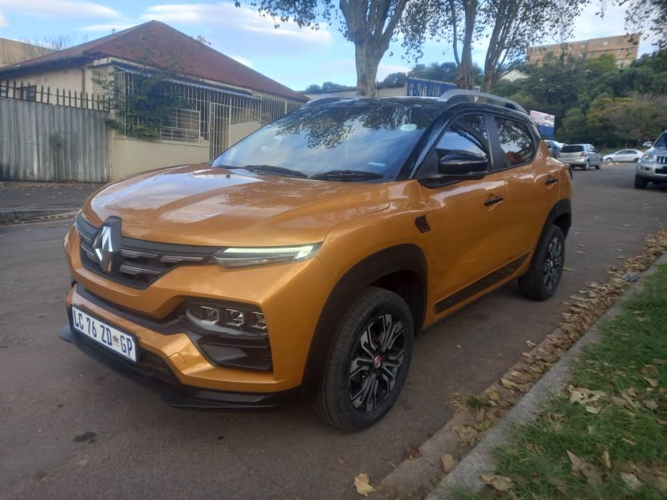 2023 Renault Kiger 1.0 Xtronic Turbo, AUTOMATIC, ORANGE Full Service History