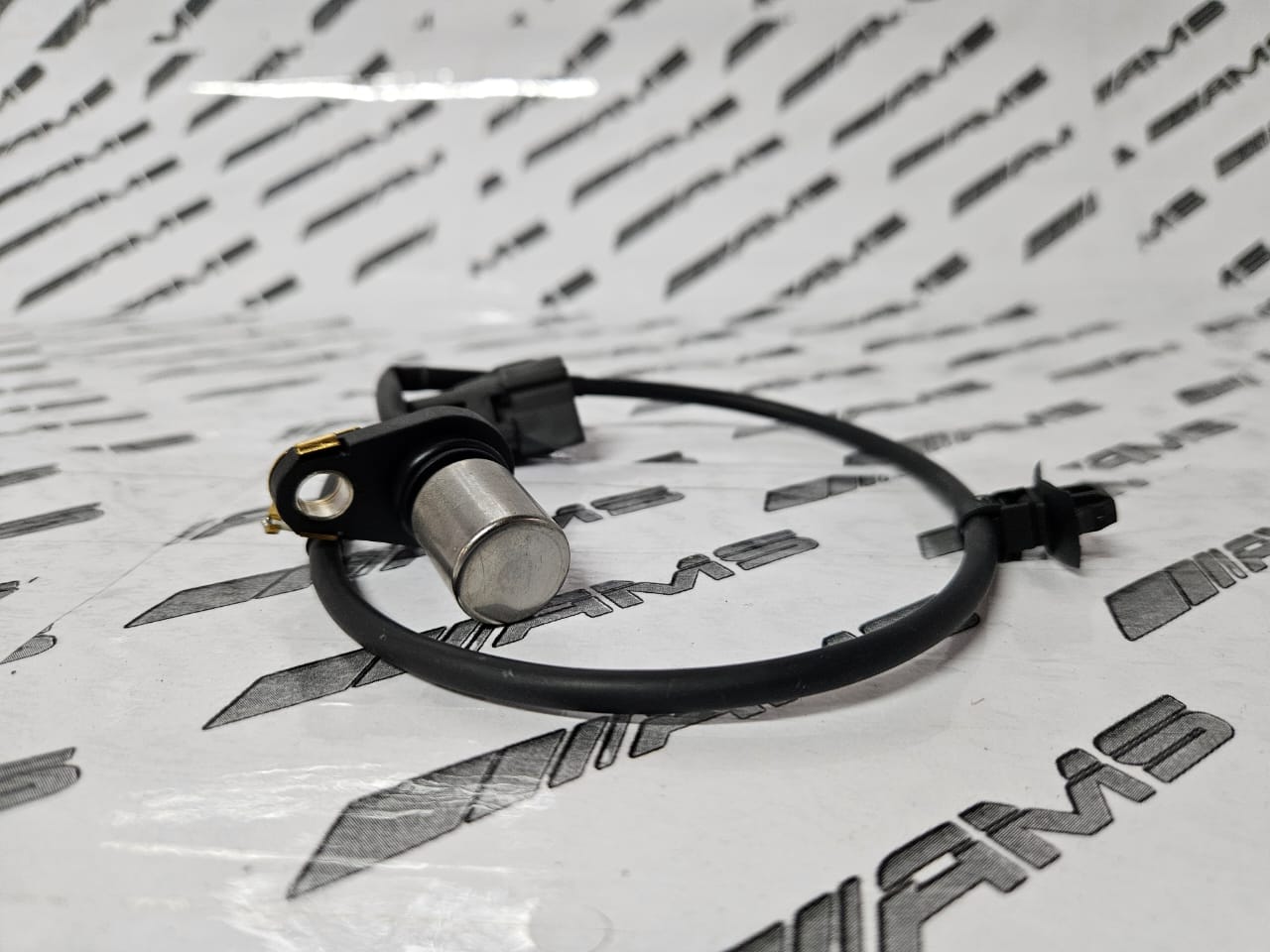 Brand New Electric Crankshaft Position Sensor for Toyota Runx - Private Seller