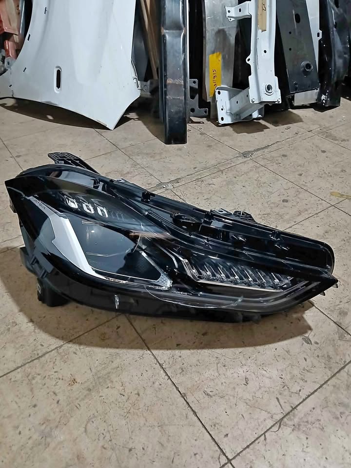 Jetour headlight - Private Seller Jetour headlight - Private Seller