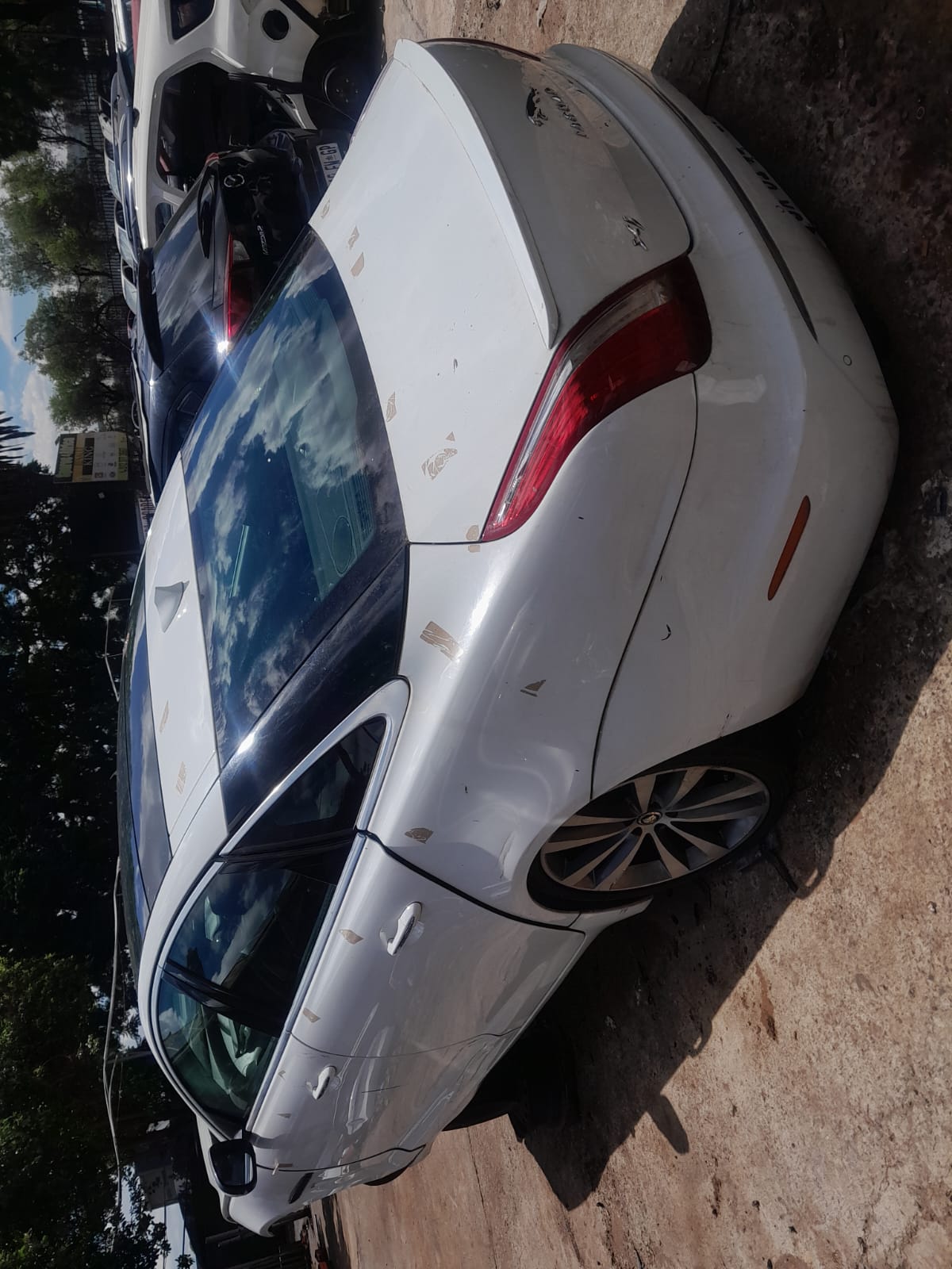 2014 JAGUAR XJ 3.0 DIESEL AUTOMATIC – FOR STRIPPING - Private Seller 2014 JAGUAR XJ 3.0 DIESEL AUTOMATIC – FOR STRIPPING - Private Seller