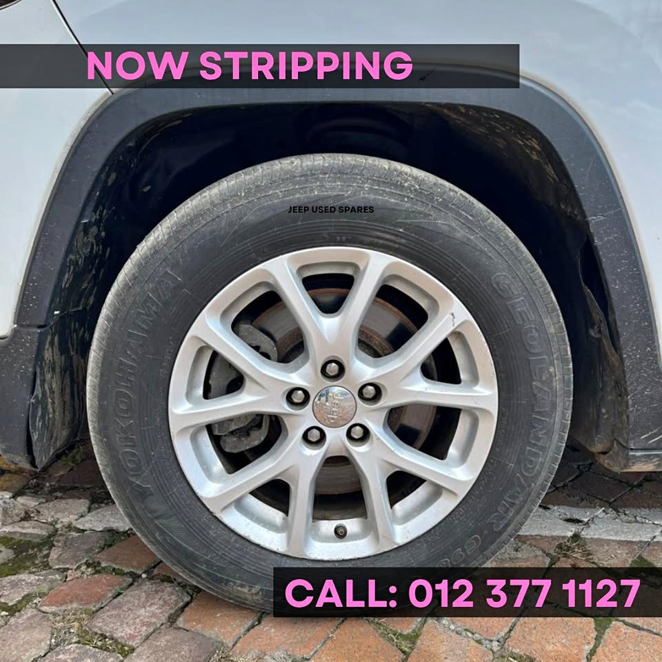 JEEP CHEROKEE 2.4 KL NOW STRIPPING - Private Seller JEEP CHEROKEE 2.4 KL NOW STRIPPING - Private Seller