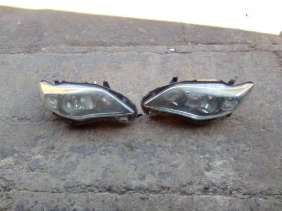 TOYOTA COROLLA QUEST HEADLAMP - Private Seller