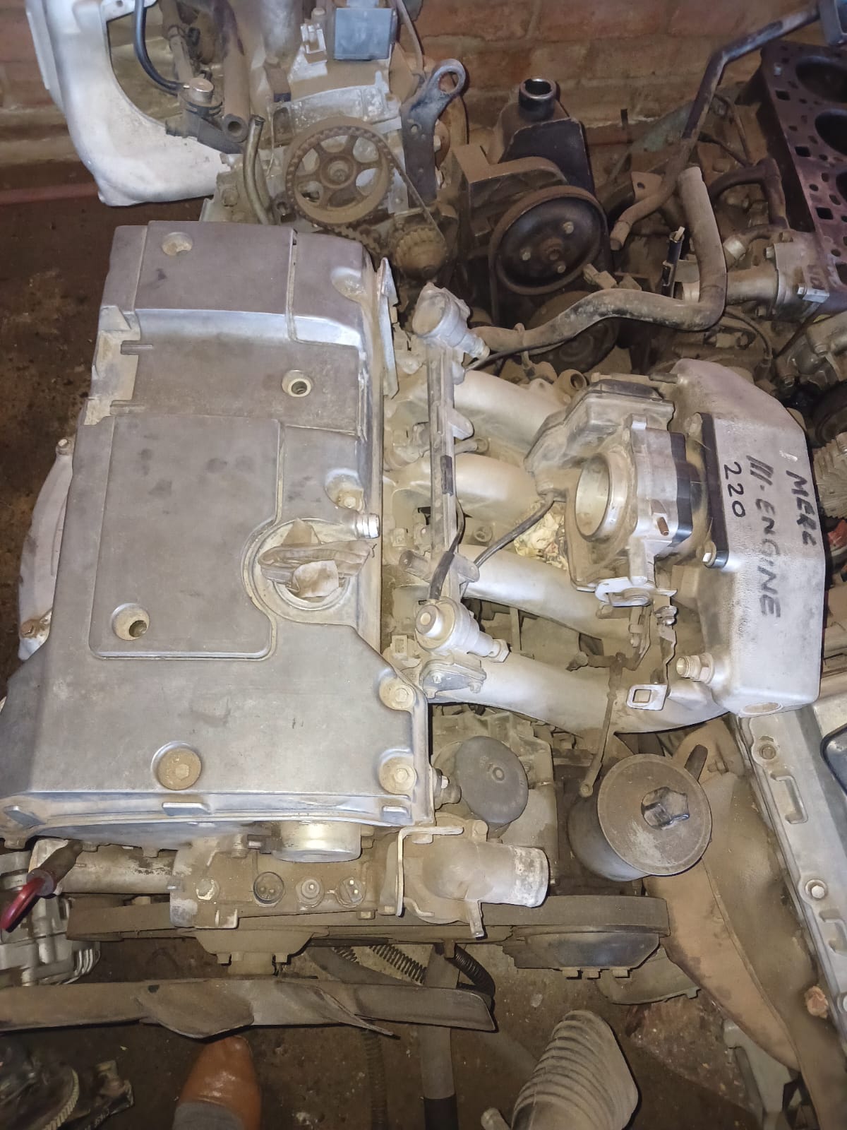 Mercedes Benz 111 220 Engine for Sale