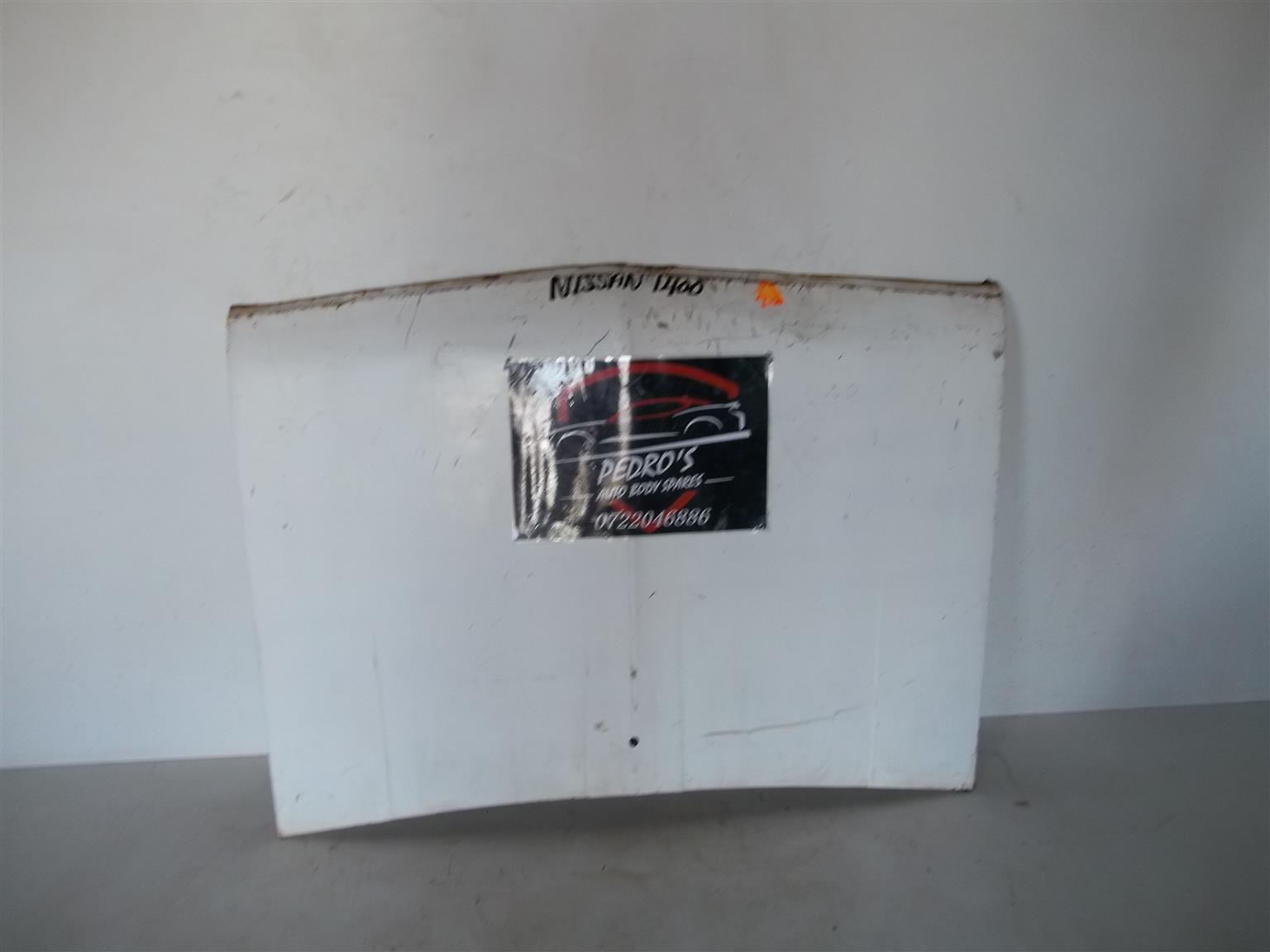 Nissan 1400 Bonnet - Private Seller Nissan 1400 Bonnet - Private Seller