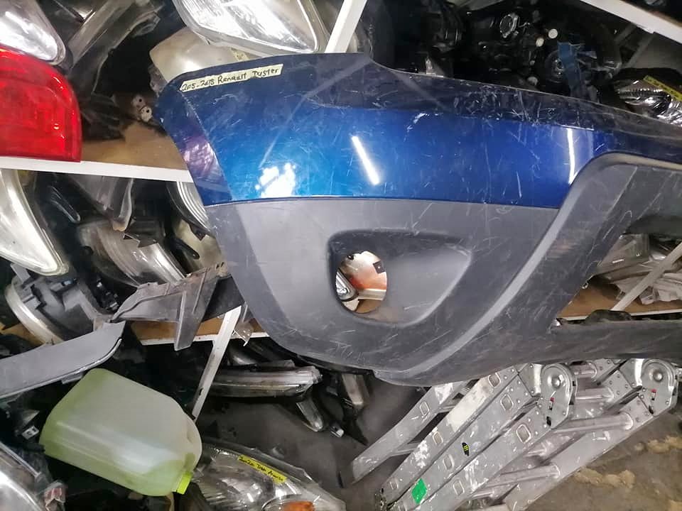 Renault Duster blue bumper DM or contact number in the description for assistance. - Private Seller Renault Duster blue bumper DM or contact number in the description for assistance. - Private Seller