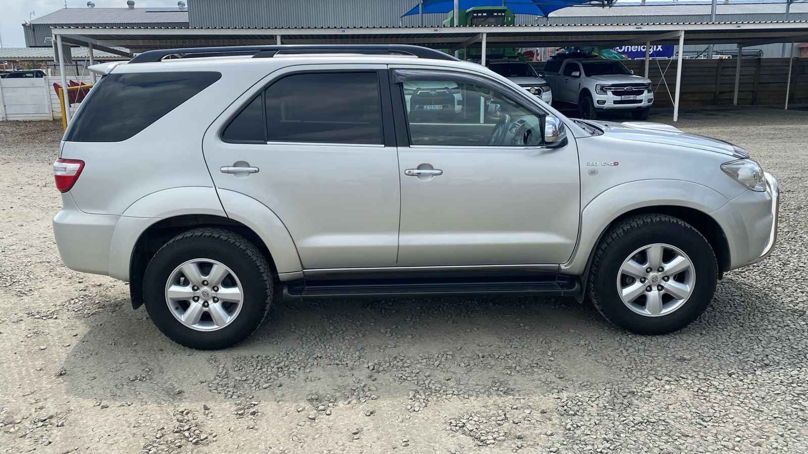 Used 2010 Toyota Fortuner 3.0D-4D auto - Private Seller Used 2010 Toyota Fortuner 3.0D-4D auto - Private Seller